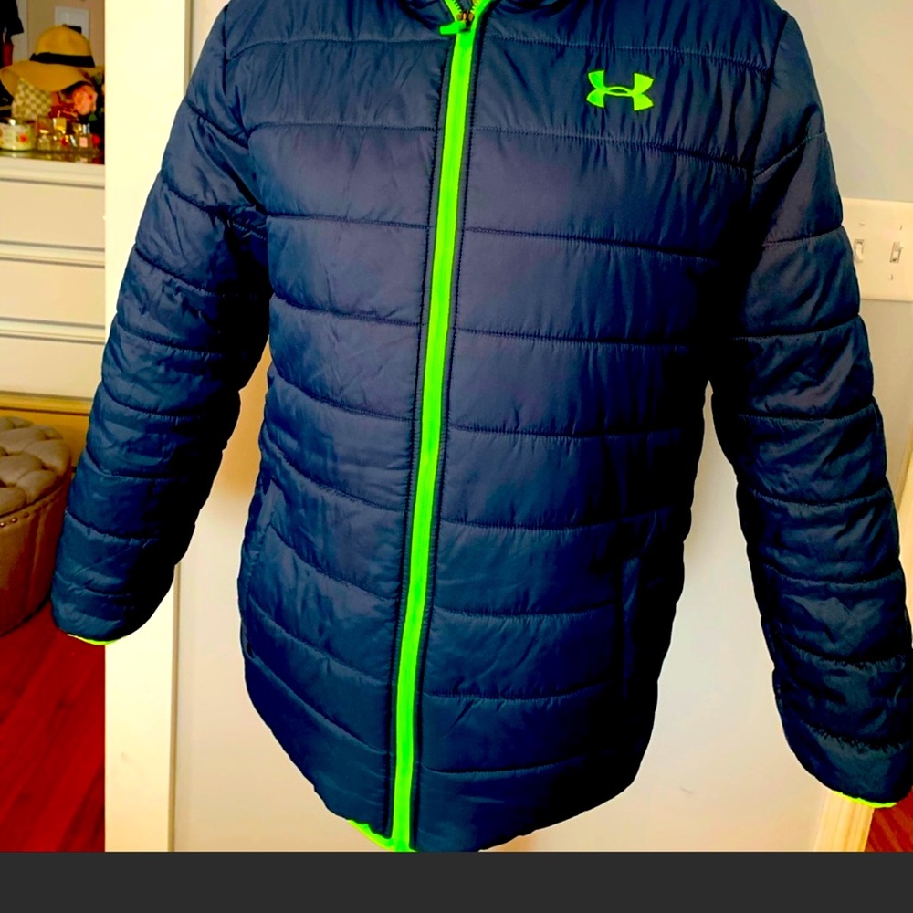 New never worn son never wears jackets! 🙄